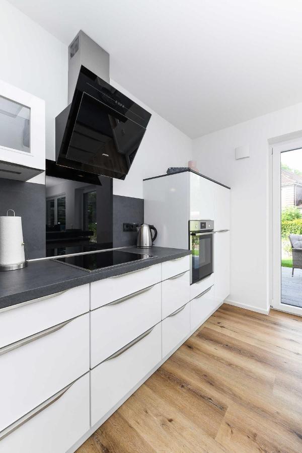 אסנס Ferienhaus Friesentraum מראה חיצוני תמונה
